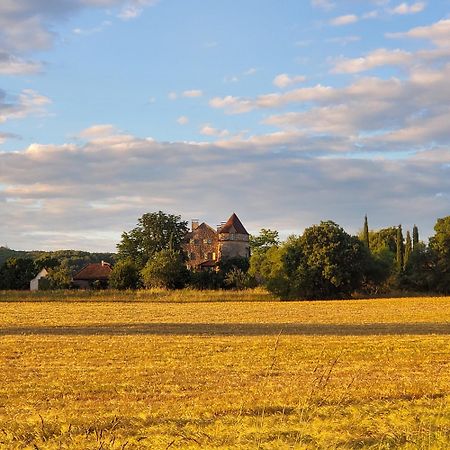 Bed and Breakfast Mas de Garrigue Calvignac Exterior foto
