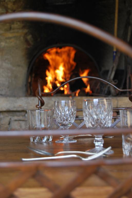 Bed and Breakfast Mas de Garrigue Calvignac Exterior foto