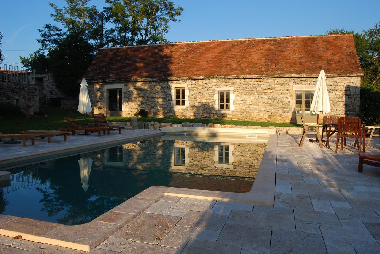 Bed and Breakfast Mas de Garrigue Calvignac Exterior foto